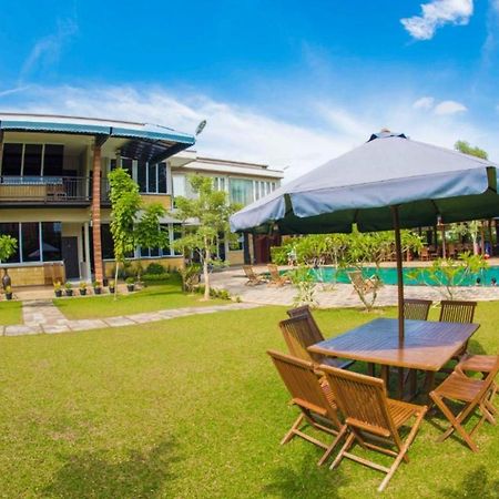 Alinson Boutique Residence Batam Exterior foto